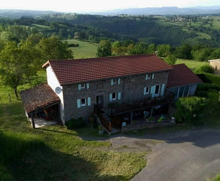 Location de vacances pour 6 personnes, avec jardin, animaux acceptés à Domaize