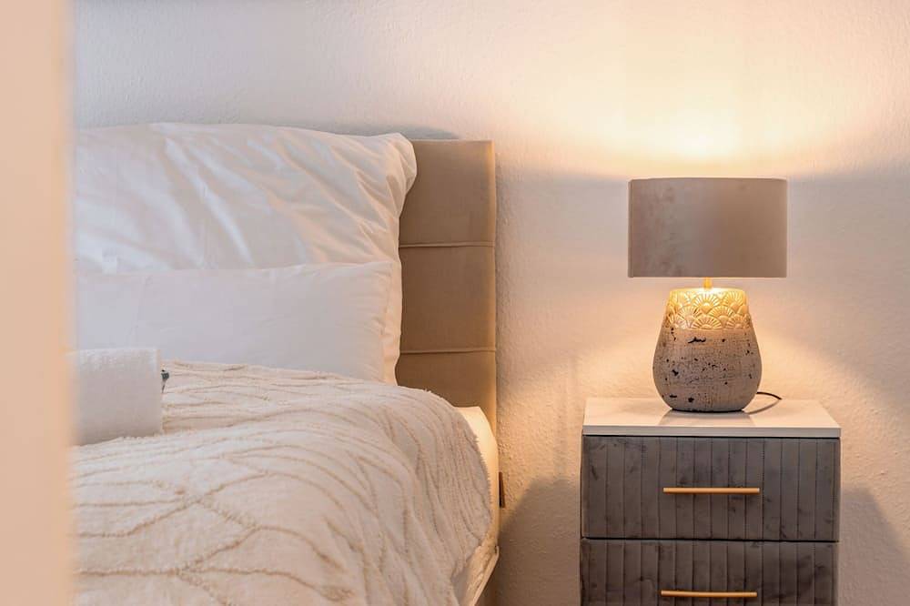 Ganze Wohnung, Traumhaftes Apartment - Terrasse- Hängesessel- Highspeed Wifi in Viersen, Niederrhein