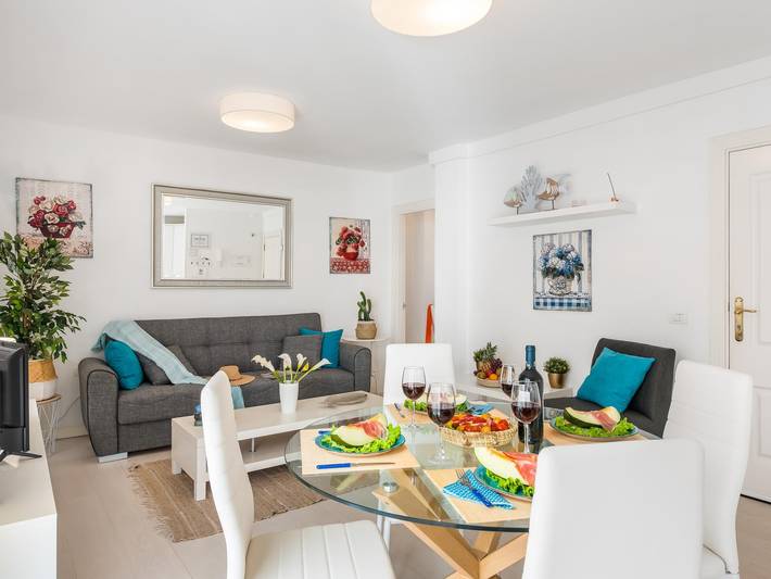 Geheel vakantieappartement, Vakantieappartement voor 3 personen met balkon in Los Cristianos, Arona