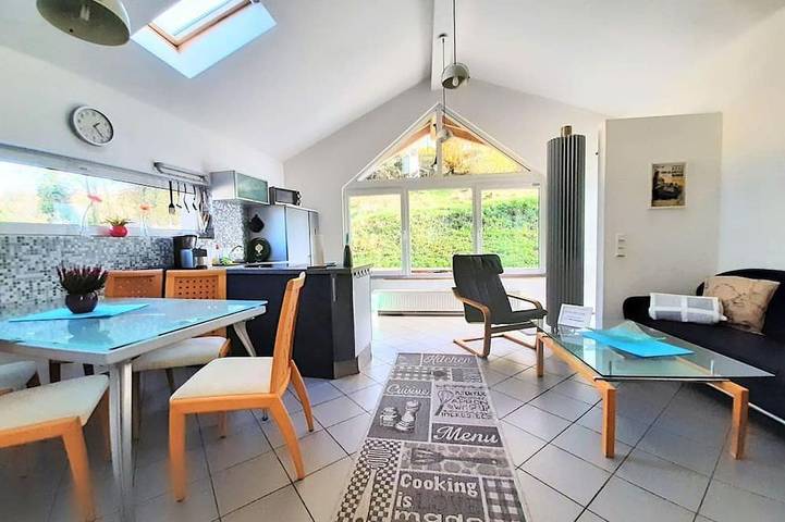 Ferienhaus für 25 Personen, mit Terrasse und Garten