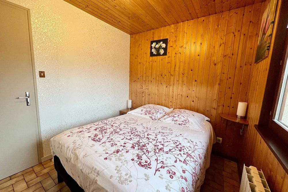 Chalet cosy en bordure de forêt avec wifi, terrasse et équipements complets à Rochesson in Rochesson, Parc naturel régional des Ballons des Vosges