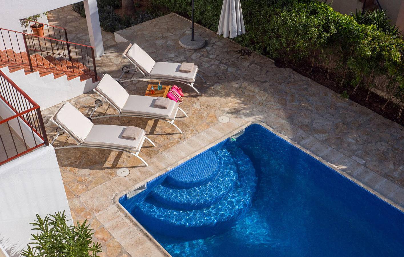 Apartment mit Meerblick, Pool, Küche und Wifi - 2 km zum Strand in Santa Eulària des Riu, Ibiza Osten