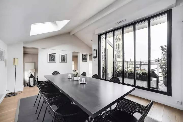 Gîte pour 4 personnes, avec terrasse à Saint-Cloud - 2