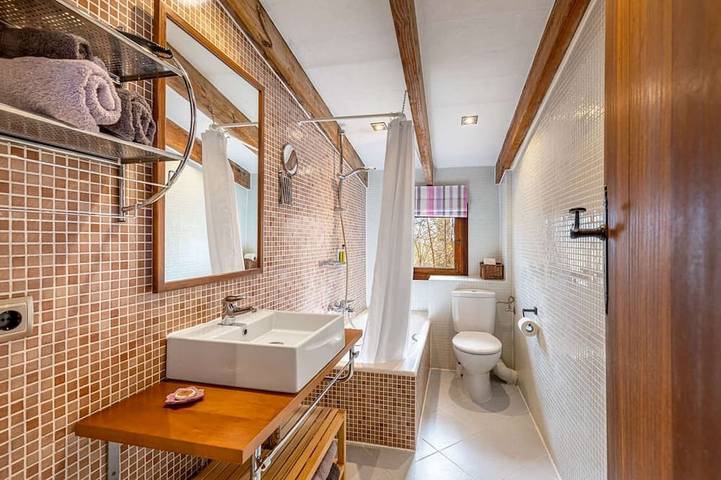 Finca für 3 Personen, mit Sauna und Pool sowie Balkon in Porreres - 2