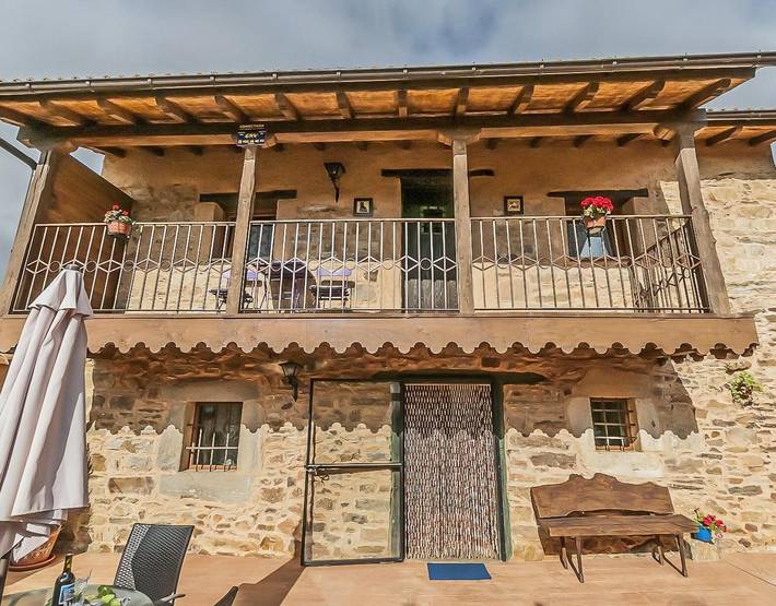 Casa rural para 10 personas, con Jardín en Villamejil - 2