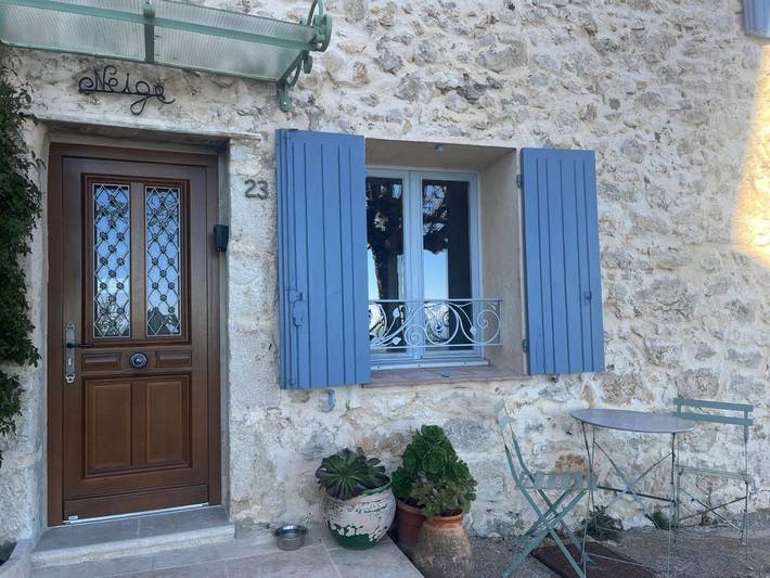 Location de vacances pour 4 personnes, avec vue à Gourdon (Provence-Alpes-Côte d'Azur)