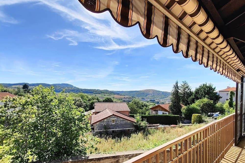 Appartement entier, T2 calme avec balcon et vue dégagée in Le Puy-en-Velay, Haute-Loire