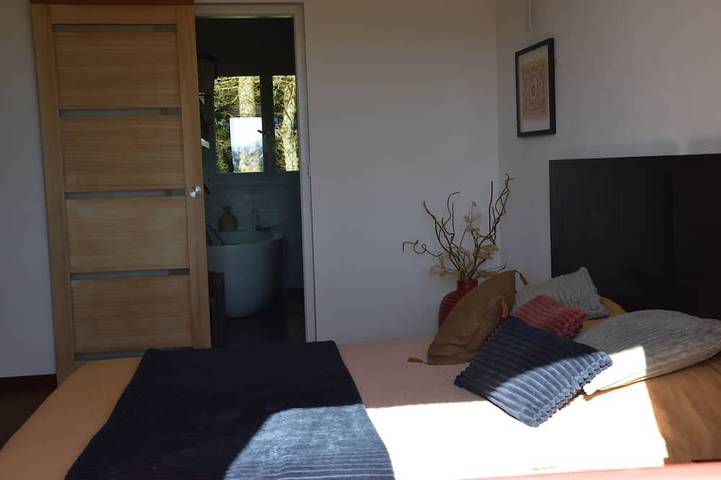 Location de vacances pour 10 personnes, avec jardin à Milizac - 4