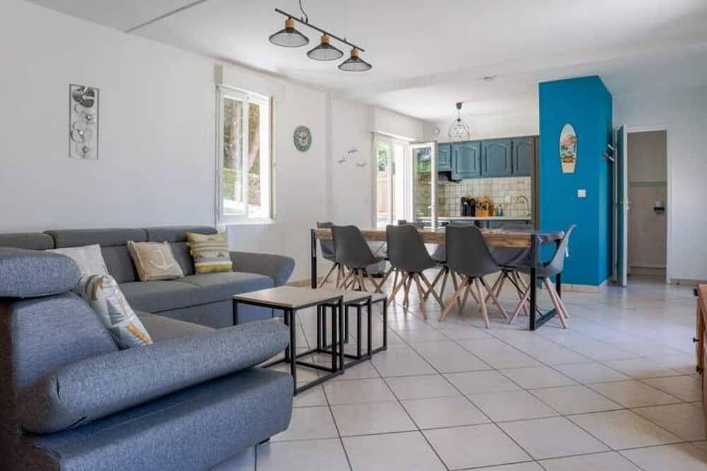 Maison familiale pour 6 personnes dans un environnement calme in Saint-Augustin, Côte de Beauté