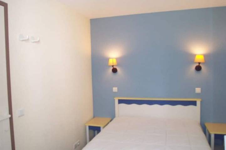 Gîte pour 4 personnes, avec balcon et piscine dans Plage des Sables Blancs (Douarnenez) - 2