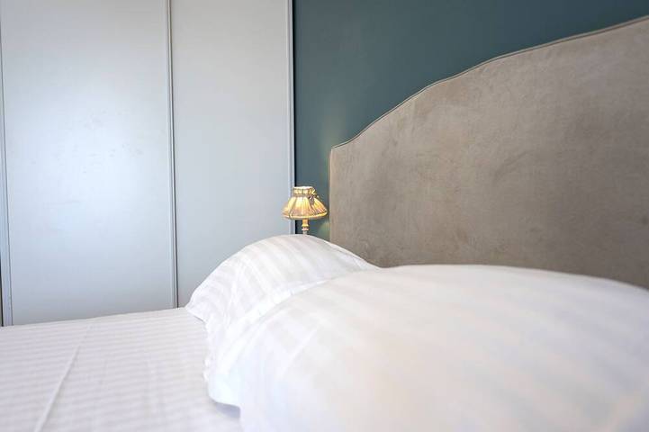 Ganze Wohnung, Helle 3-Zimmer-Wohnung mit Terrasse und Parkplatz in Bordeaux, Bordeaux und Umgebung