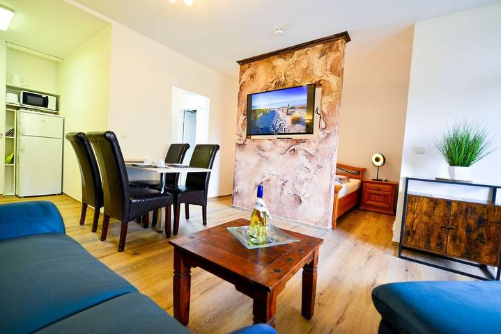 Ferienwohnung für 4 Personen, mit Sauna und Ausblick sowie Balkon, mit Haustier in Sahlenburg - 2