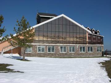 Hôtel pour 2 personnes, avec jardin ainsi que piscine et sauna, animaux acceptés dans Cantabrie