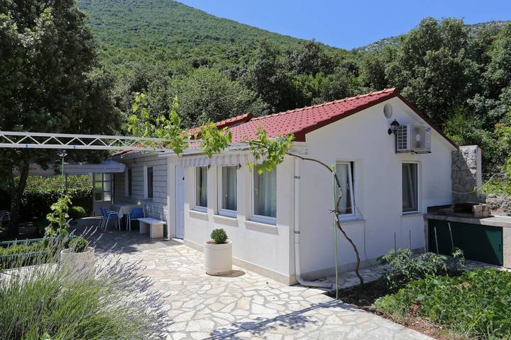 Ferienhaus für 6 Personen, mit Balkon/Terrasse auf Peljesac - 2