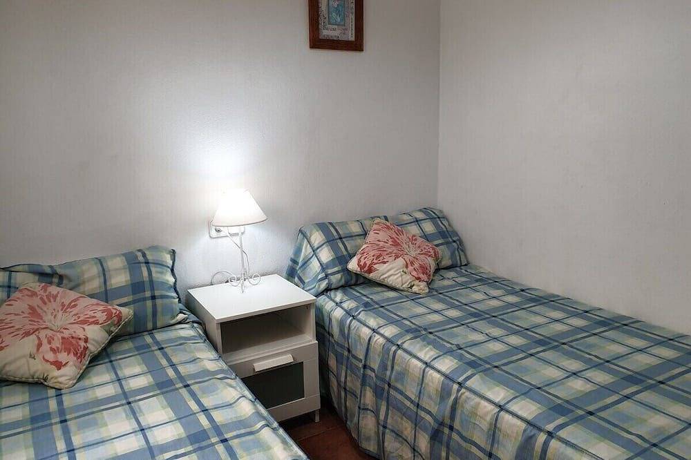 Apartamento entero, F76. Vistas al mar en Fornells! in Fornells, Es Mercadal