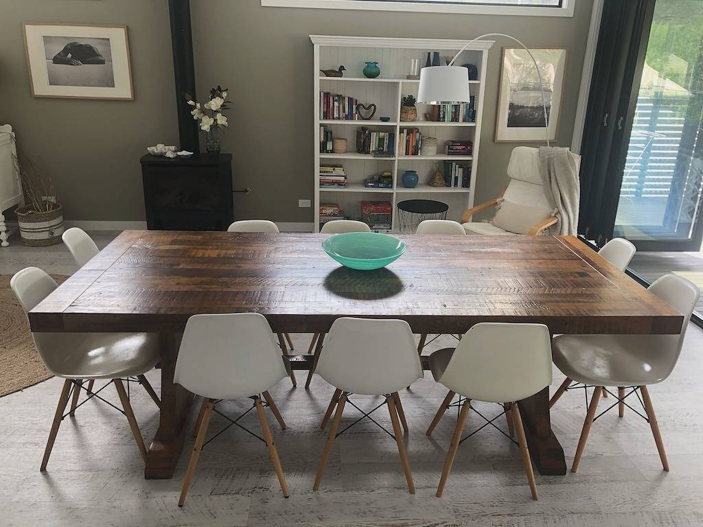 The Summerhouse - Stylish Beachhouse designed for relaxing in Pearl Beach, New South Wales