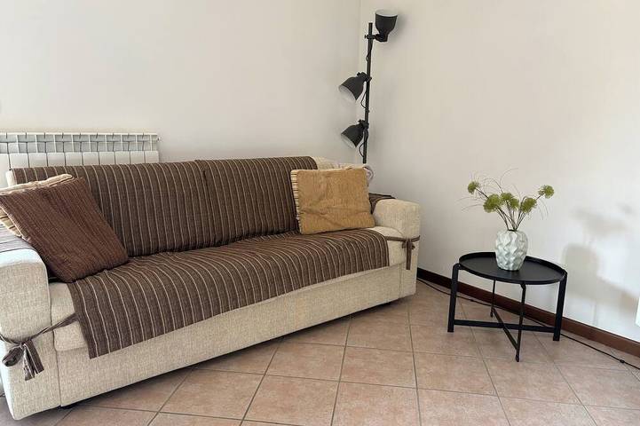 Ganze Wohnung, Casa Lago – Luxus-Ferienhaus mit Pool & Panoramablick über den Iseosee ★★★★★ in Tavernola Bergamasca, Gemeinde Tavernola Bergamasca