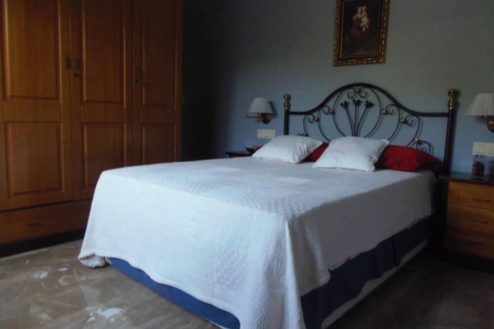 Apartamento entero, Casa villa Dueña, pantano de los Bermejales.<br><br><br> in Pantano de los Bermejales, Arenas del Rey