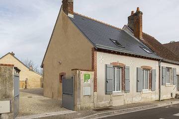 Gîte pour 4 personnes, avec jardin à Cheverny