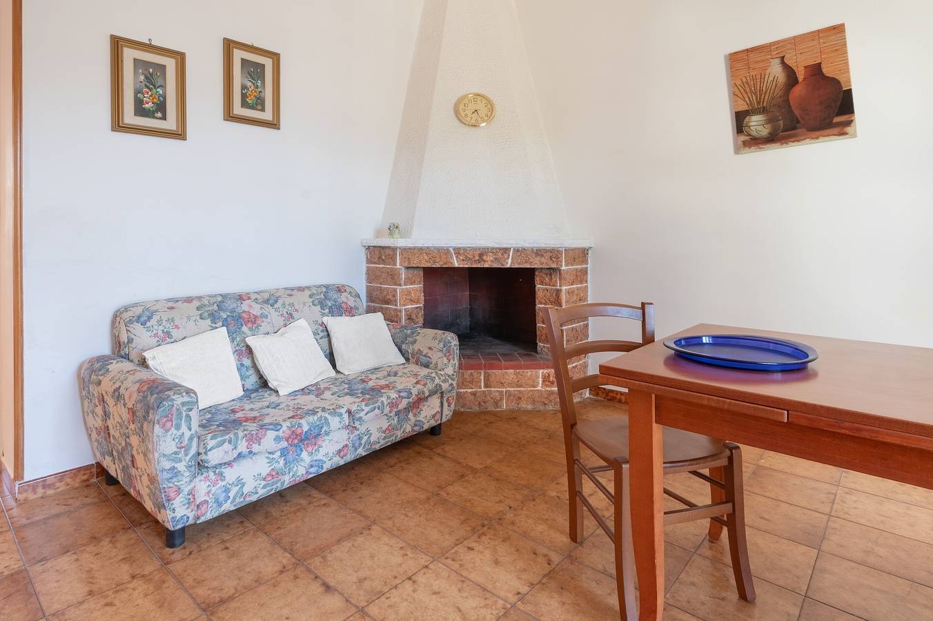 Appartement 'Villa Mezzaluna - Terra' avec jardin privé et climatisation in Lido Solemar, Melendugno