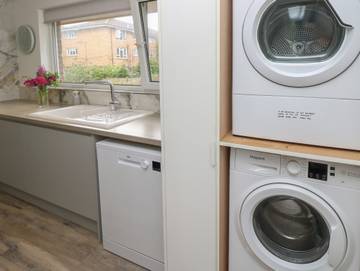 Apartment for 4 People in Ryde, Isle of Wight, Photo 1