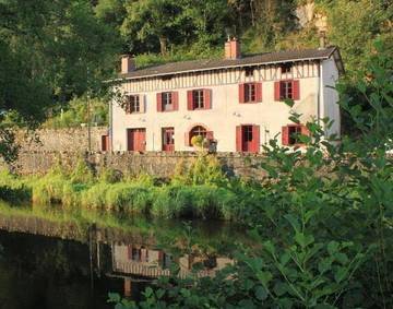 Cottage pour 2 personnes, avec jardin et vue à Saint-Léonard-de-Noblat