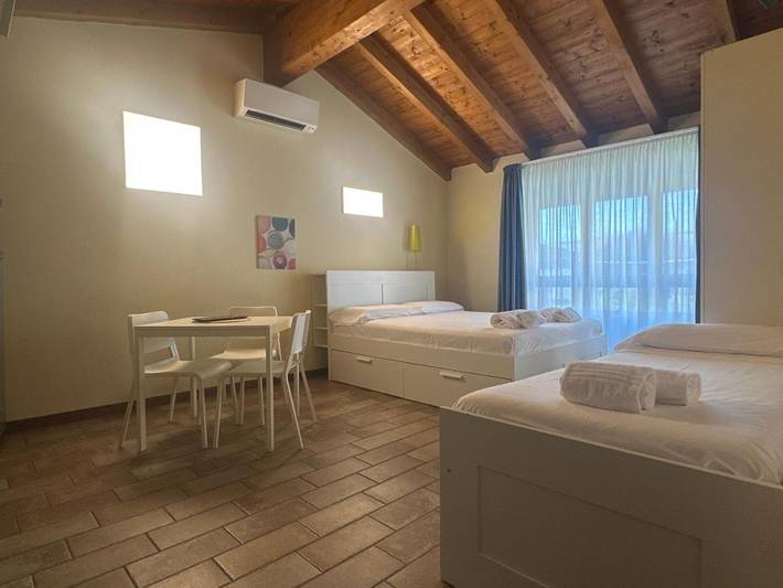 Ferienwohnung für 4 Personen, mit Ausblick und Garten, mit Haustier in Bergamo