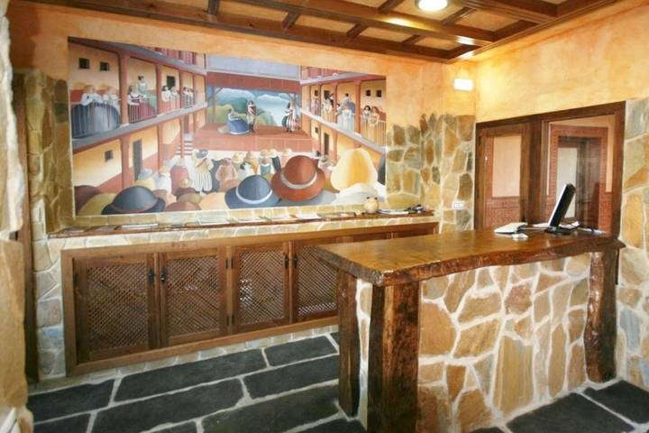 Apartamento de vacaciones para 6 personas, con vistas y balcón en Valle del Ambroz - 2