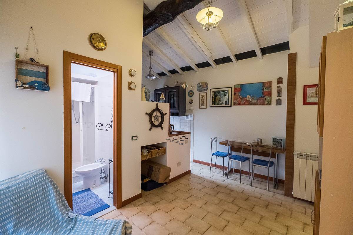 Ganze Wohnung, The Captain's House - central, quiet & near beach in Monterosso al Mare, Monterosso al Mare Gemeinde