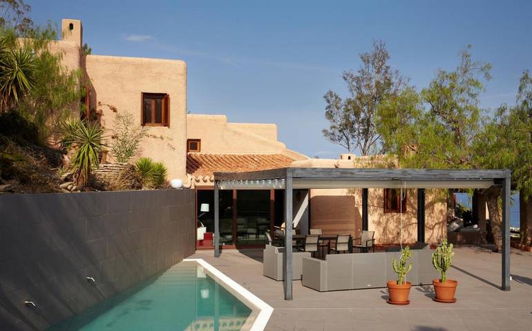 Chalet para 10 personas, con piscina además de vistas y jardín, Familias con niños en Mojácar