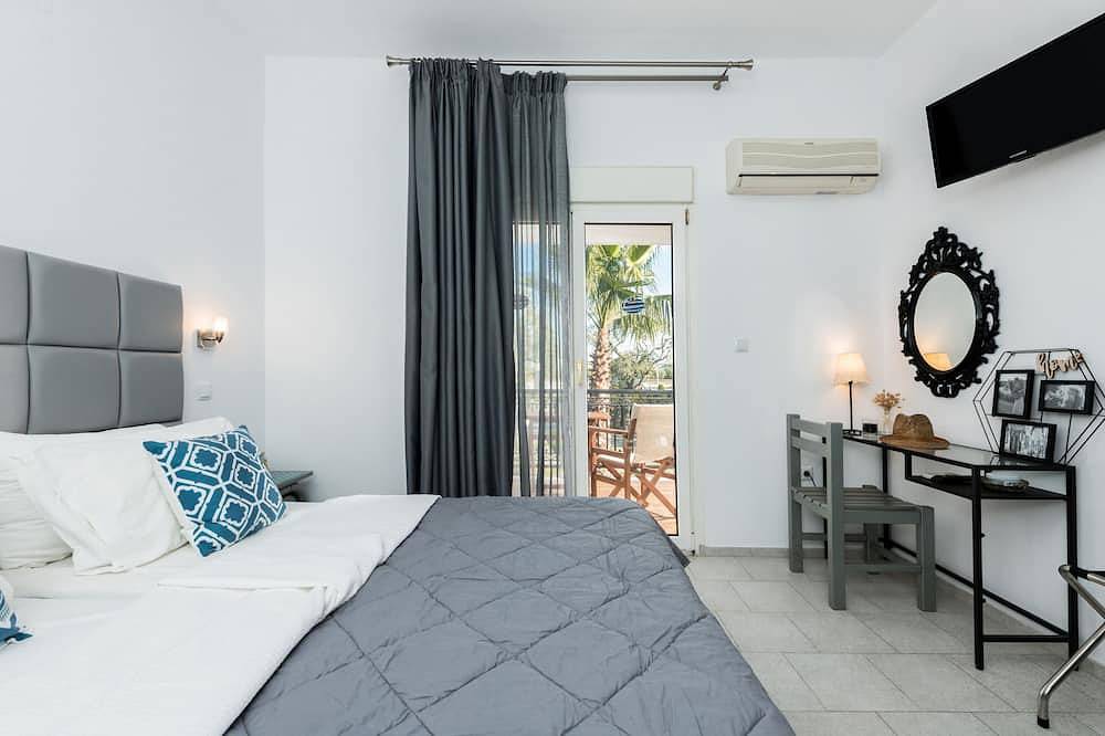 Entire apartment, Sea side Studio - 3 min. from the beach! in Thassos
