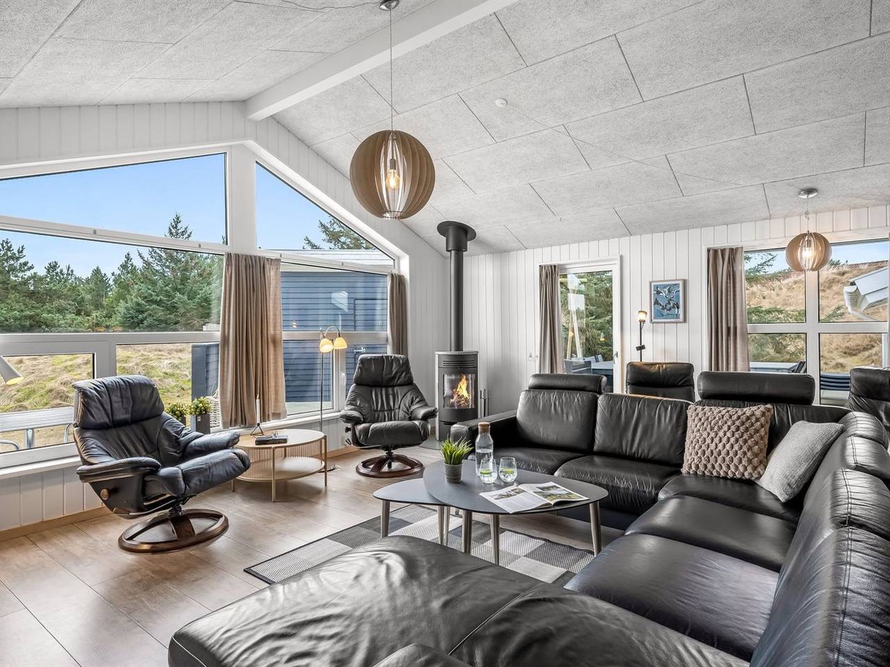 "Alli" - 800m from the sea in Nordby, Rindby