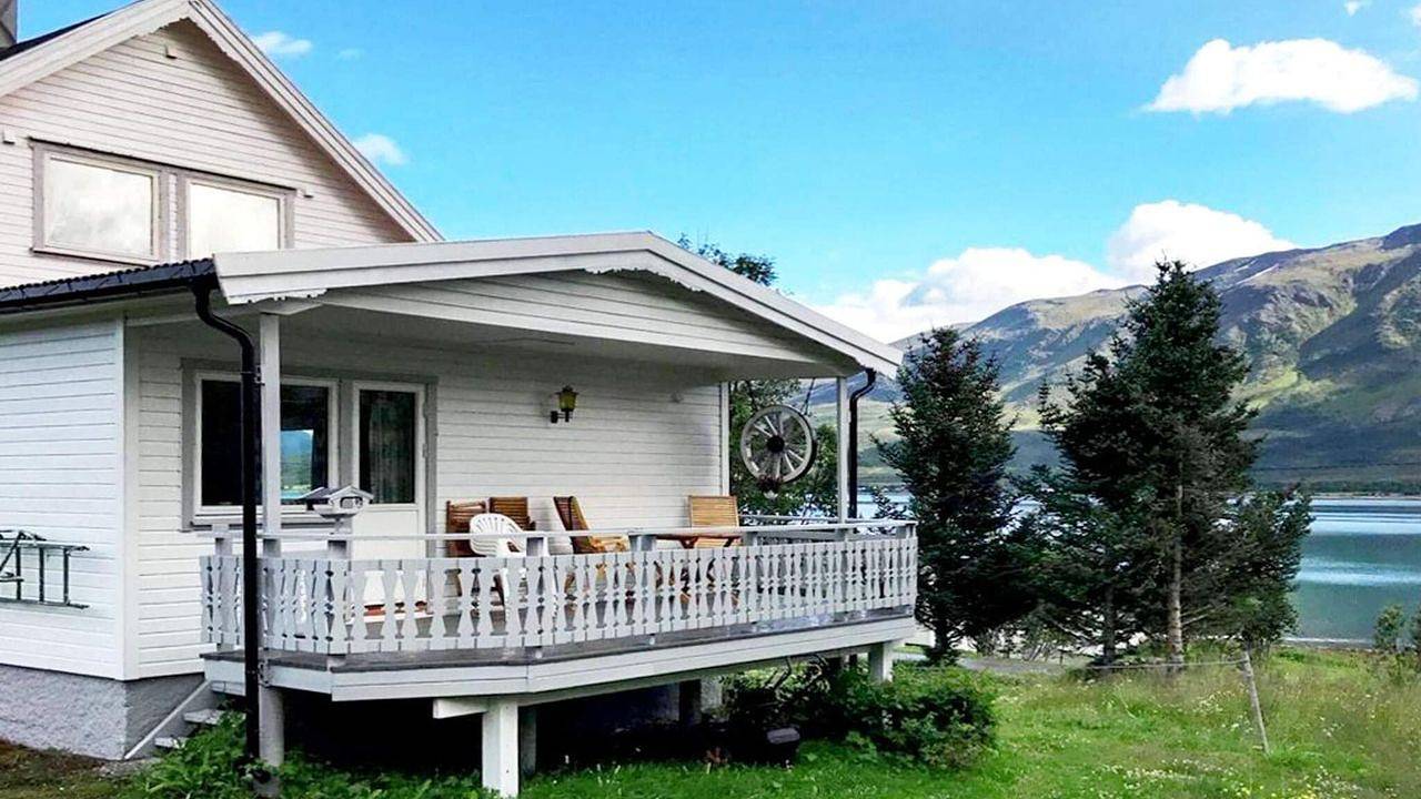 Maison de vacances pour 9 personnes avec terrasse in Lyngen