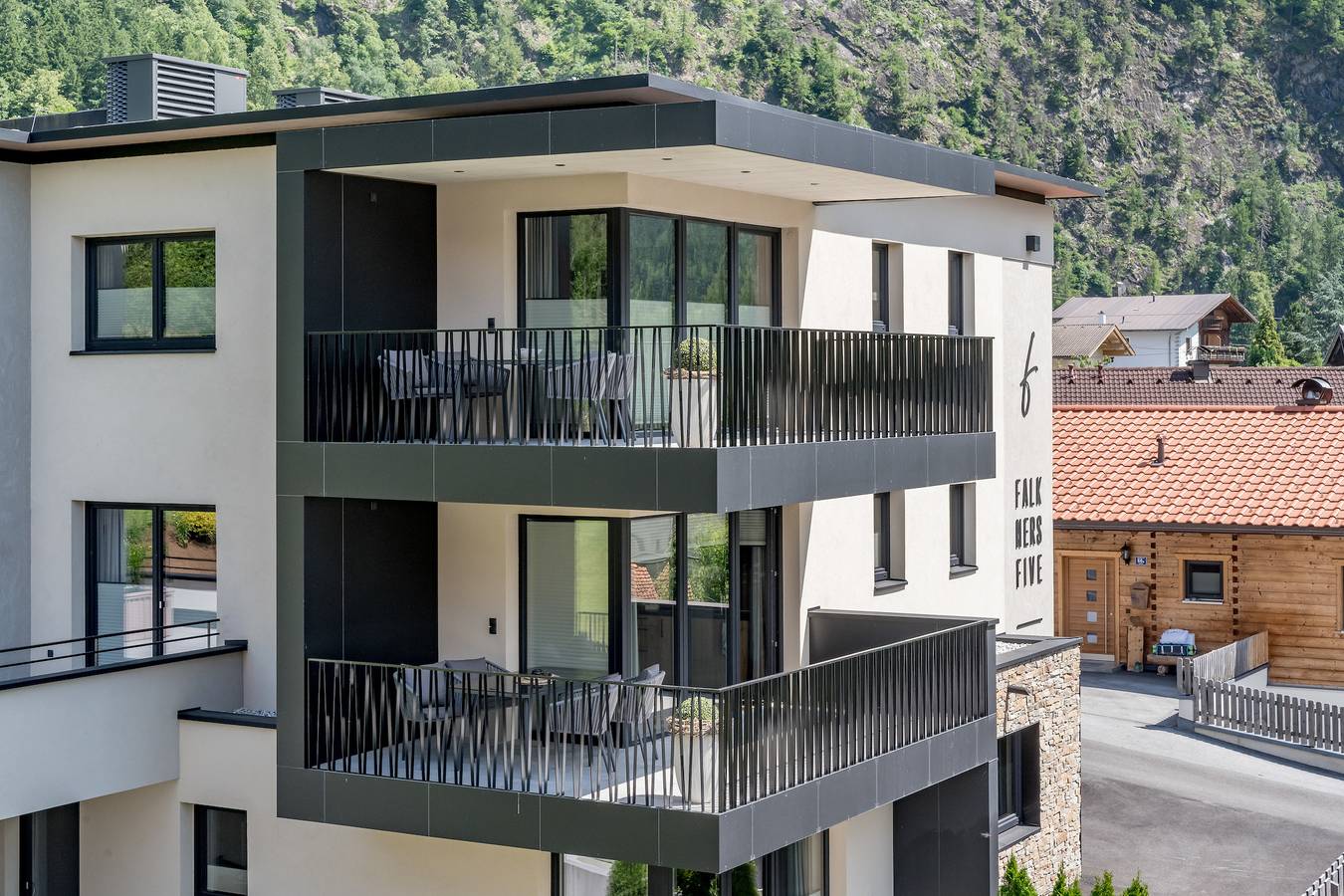 Ganze Ferienwohnung, Falkners Five - Apartment five in Habichen, Oetz