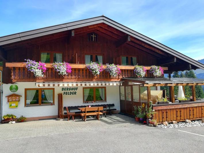 Geheel vakantieappartement, App/1 slaapkamer/douche, wc in Mittelberg, Kleinwalsertal