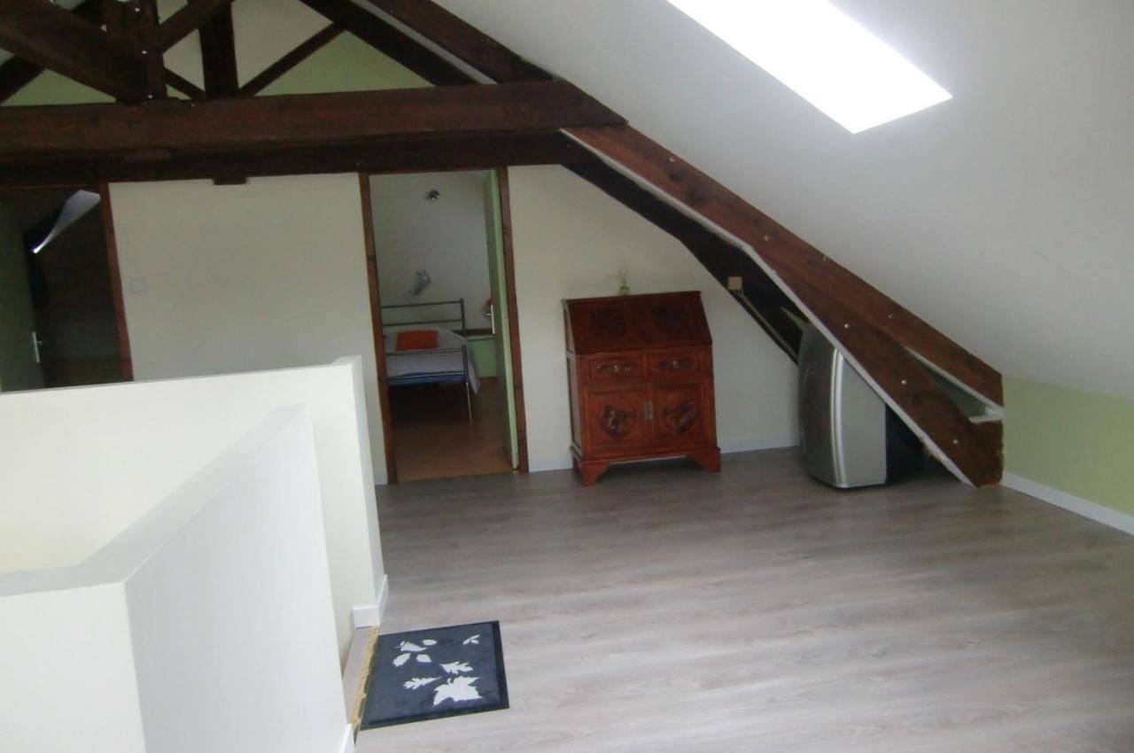 Gite Des Noisetiers in Saint-Junien, Région de Rochechouart