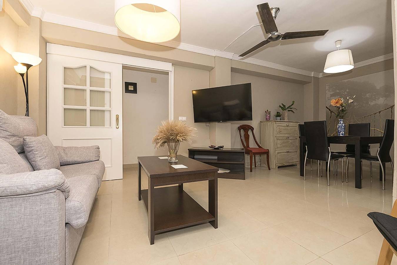 Apartamento vacacional entero, Victoriamar - Bonito apartamento a 150 metros de la playa Victoria con wifi gratis in Playa La Victoria, Cádiz