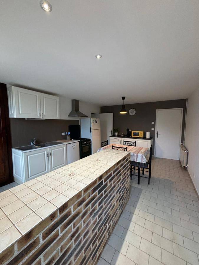 Location de vacances pour 4 personnes, avec jardin et vue à Saint-Bonnet-Tronçais - 3