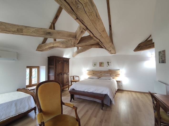 Chambre d’hôte pour 3 personnes, avec jardin et piscine dans Saône-et-Loire - 3