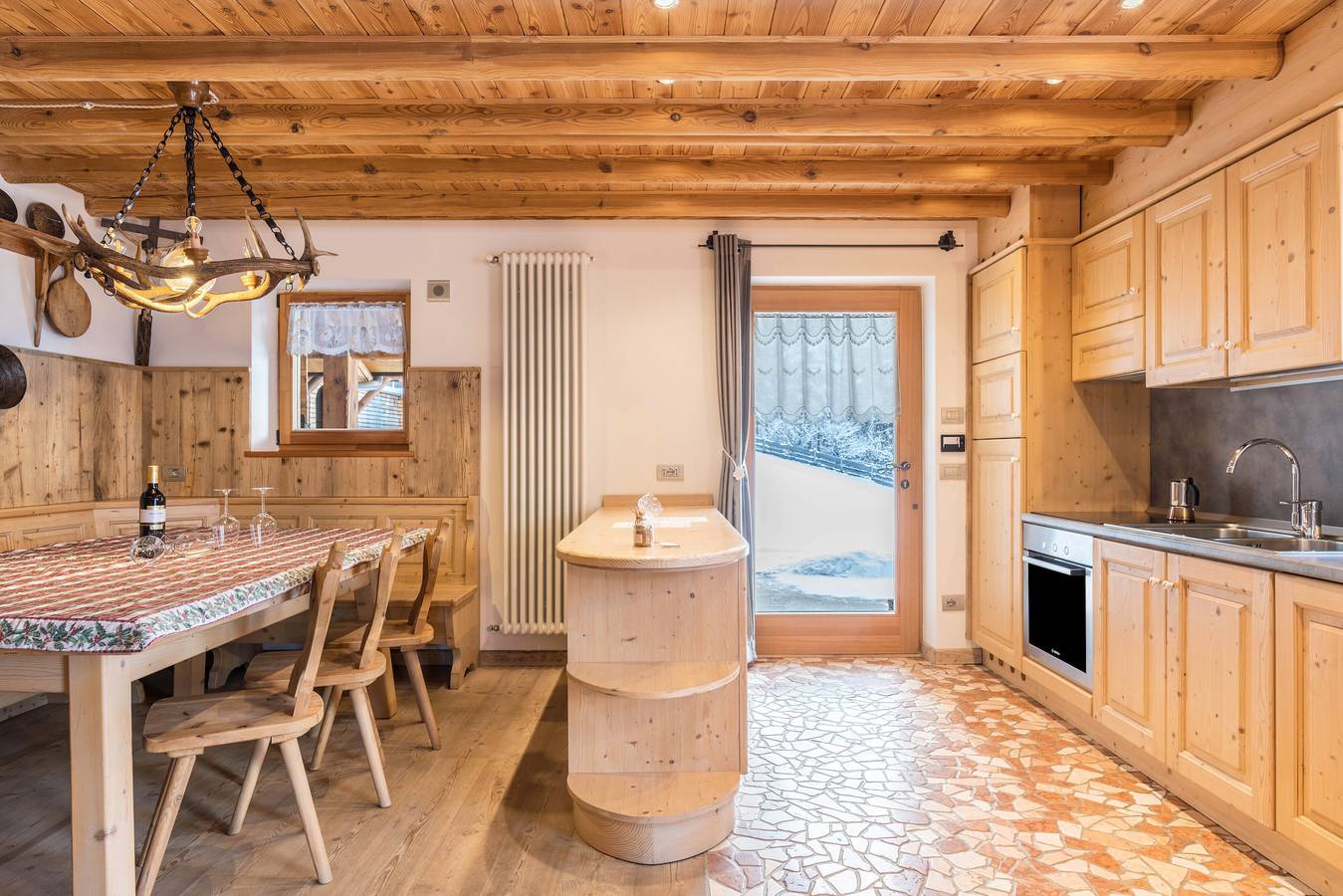 Ferienhaus „Baita Nonno Ghino“ mit Bergblick, Garten und Wlan in Varda (Bedollo), Bedollo