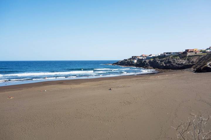 Harmony Beach House - 2Br Sea Views Terrace in Playa del Hombre, Telde