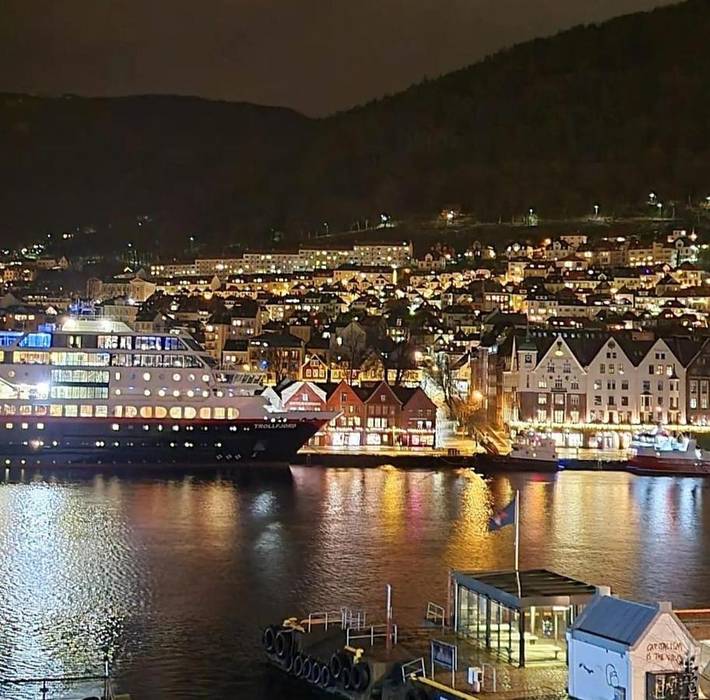 Ferienwohnung für 4 Personen, mit Ausblick und Seeblick sowie Terrasse
