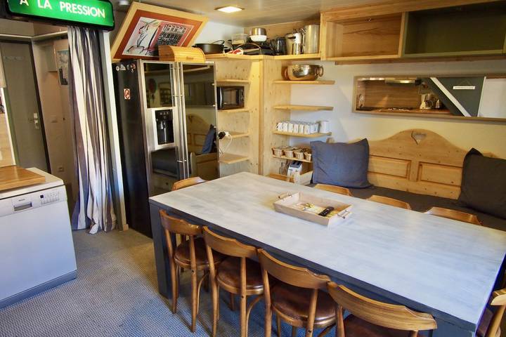 Gîte pour 15 personnes, avec Balcon dans Risoul 1850
