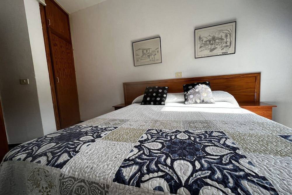 Entire apartment, Lightbooking Lola Beach playa de Arguineguin in Arguineguin, Mogán