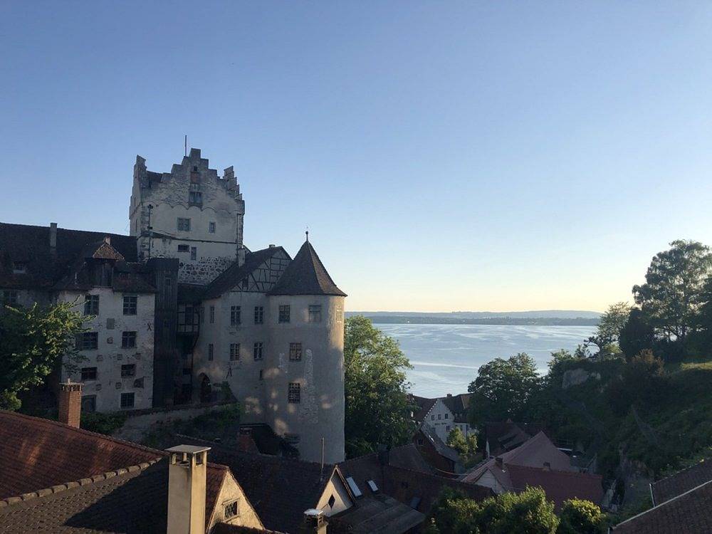 Apartamento vacacional entero, Burgblick-Romantik für 2 mit Seesicht - Burgblick in Meersburg, Region Bodensee-Oberschwaben