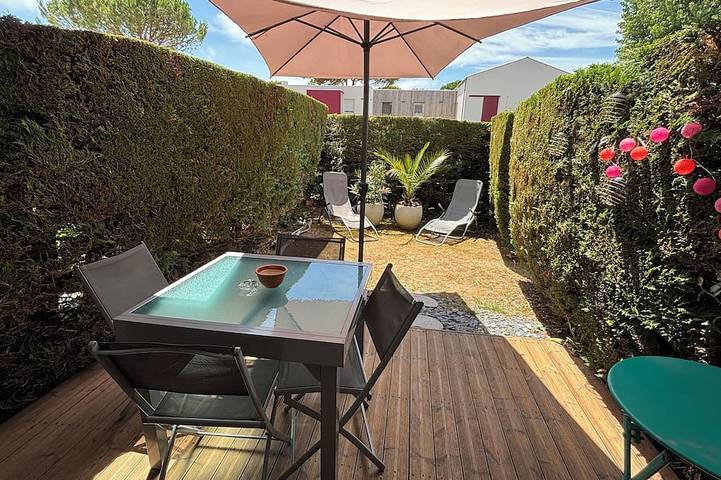 Apartamento de vacaciones para 4 personas, con jacuzzi y jardín - 1