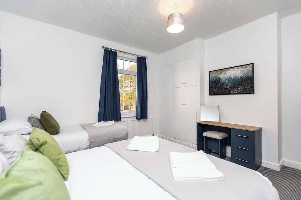 Spacious three bedroom property! in Wakefield, West Yorkshire