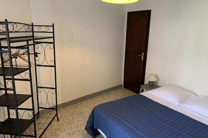 Location de vacances pour 8 personnes, avec jardin et terrasse à Le Pin - 4