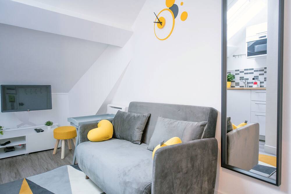 Apartamento entero, Le petit Cosy Vincennes 10mn Paris Nation ★ proche Métro1/Rer A ★Netflix-Disney+ in Vincennes, Valle del Marne