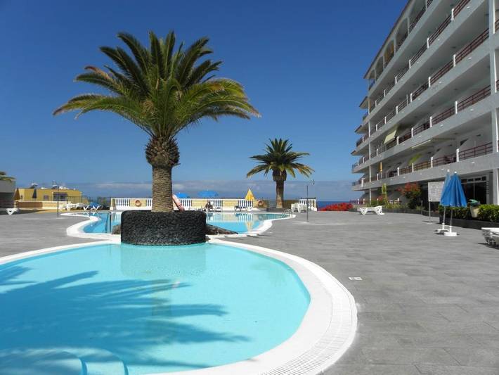 Apartamento para 4 personas, con Balcón y Terraza además de Piscina y Vistas en La Arena